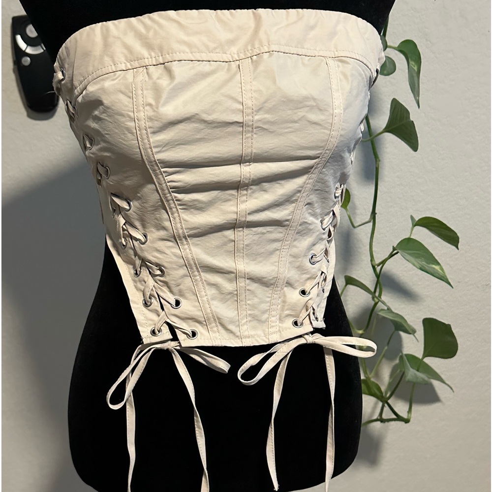 SHEIN tie up side crop top